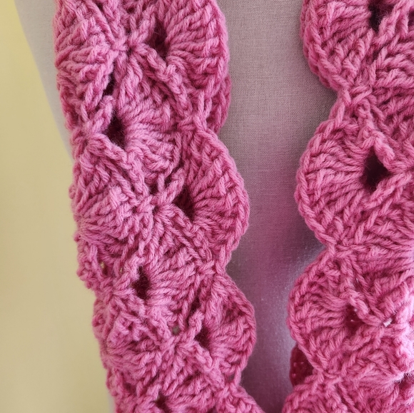 Crochet Light Raspberry Circle Scarf - Picture 2 of 3